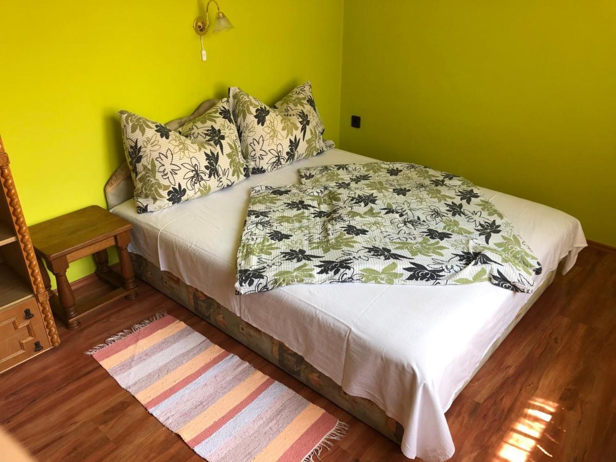 Valentin Vendeghaz Hotel Balatonlelle Luaran gambar