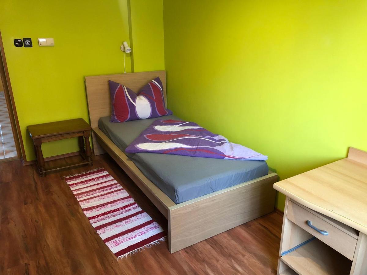 Valentin Vendeghaz Hotel Balatonlelle Luaran gambar