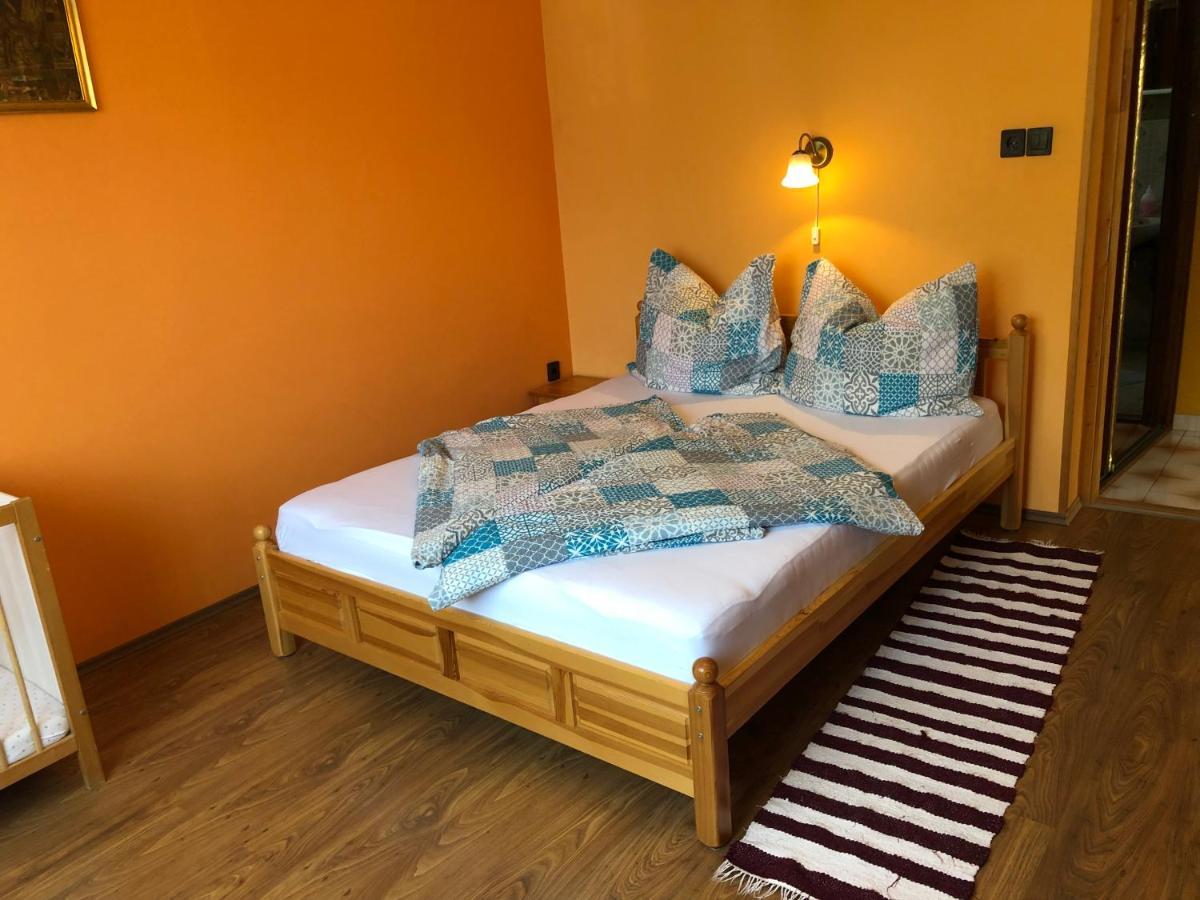 Valentin Vendeghaz Hotel Balatonlelle Luaran gambar